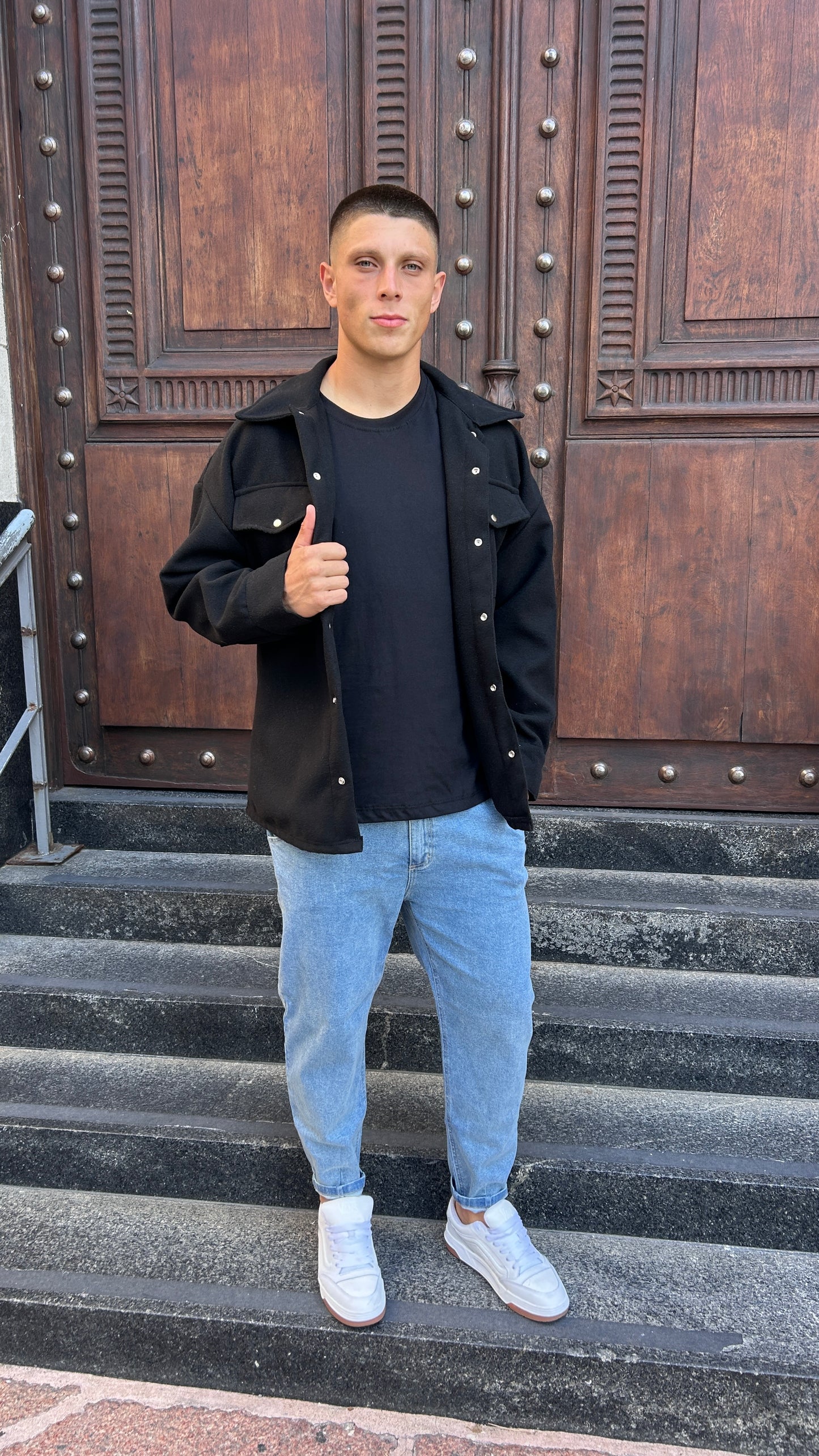 Chaqueta OVER de paño negra