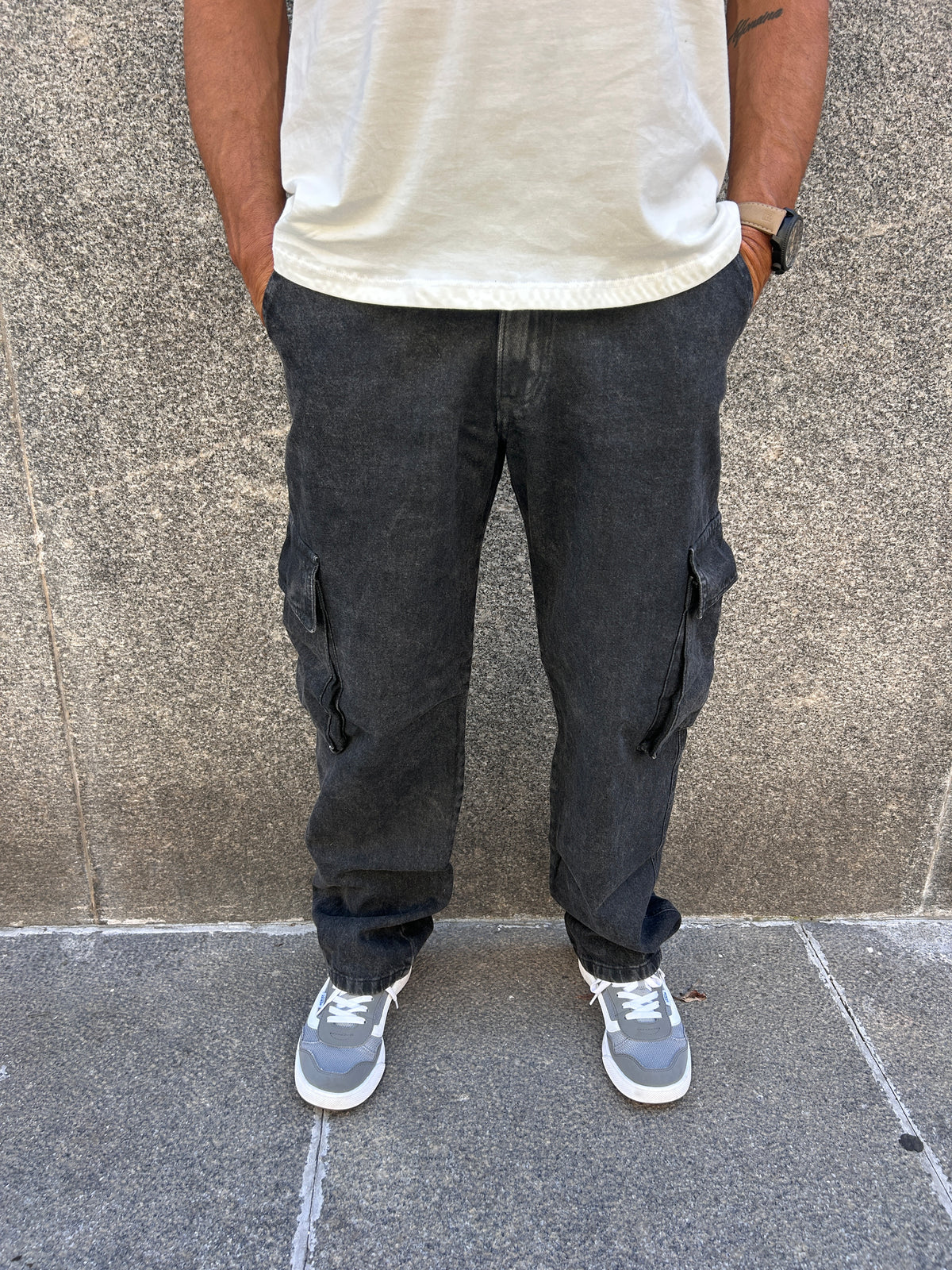 Cargo baggy black gastado