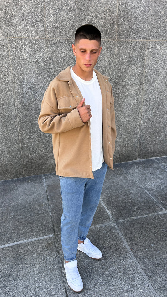 Chaqueta OVER de paño camel