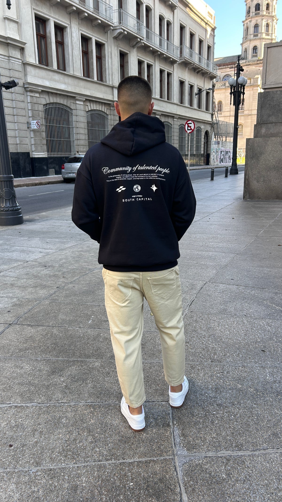 CANGURO OVERSIZE NEGRO