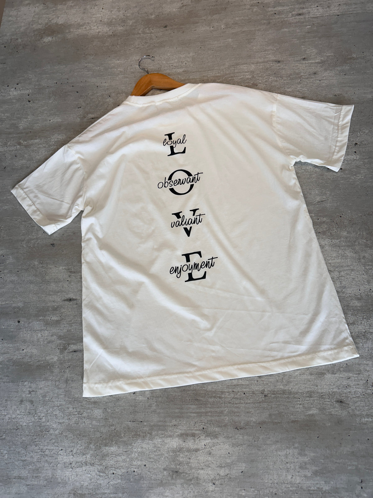 Remera estampada (espalda) marfil LOVE