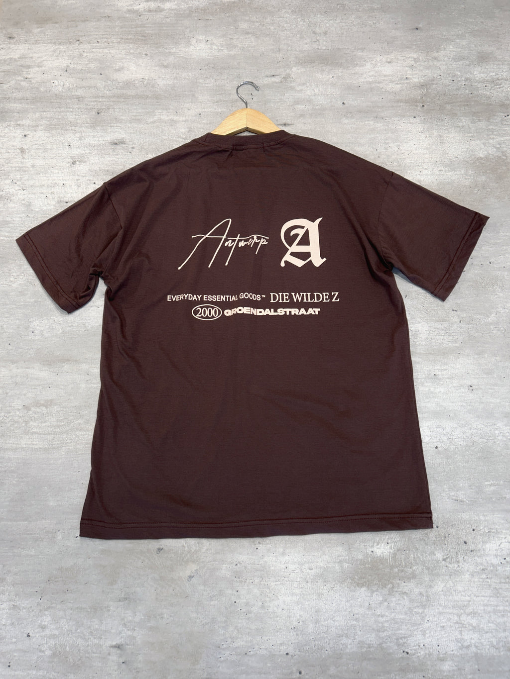 Remera chocolate estampada (espalda)