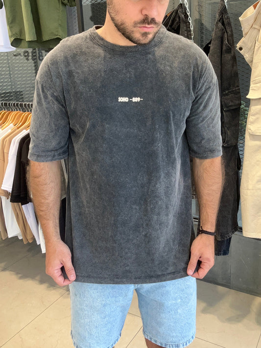 Remera gris lavada (LISA ATRÁS)