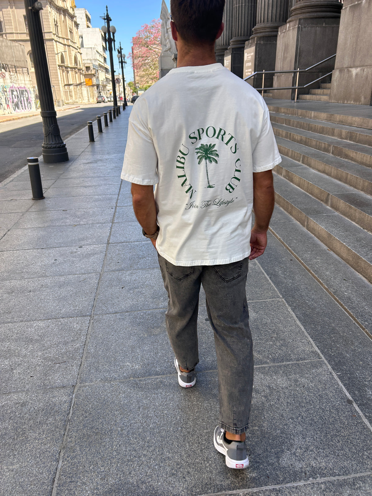 Remera marfil palm estampada 🌴 (espalda)