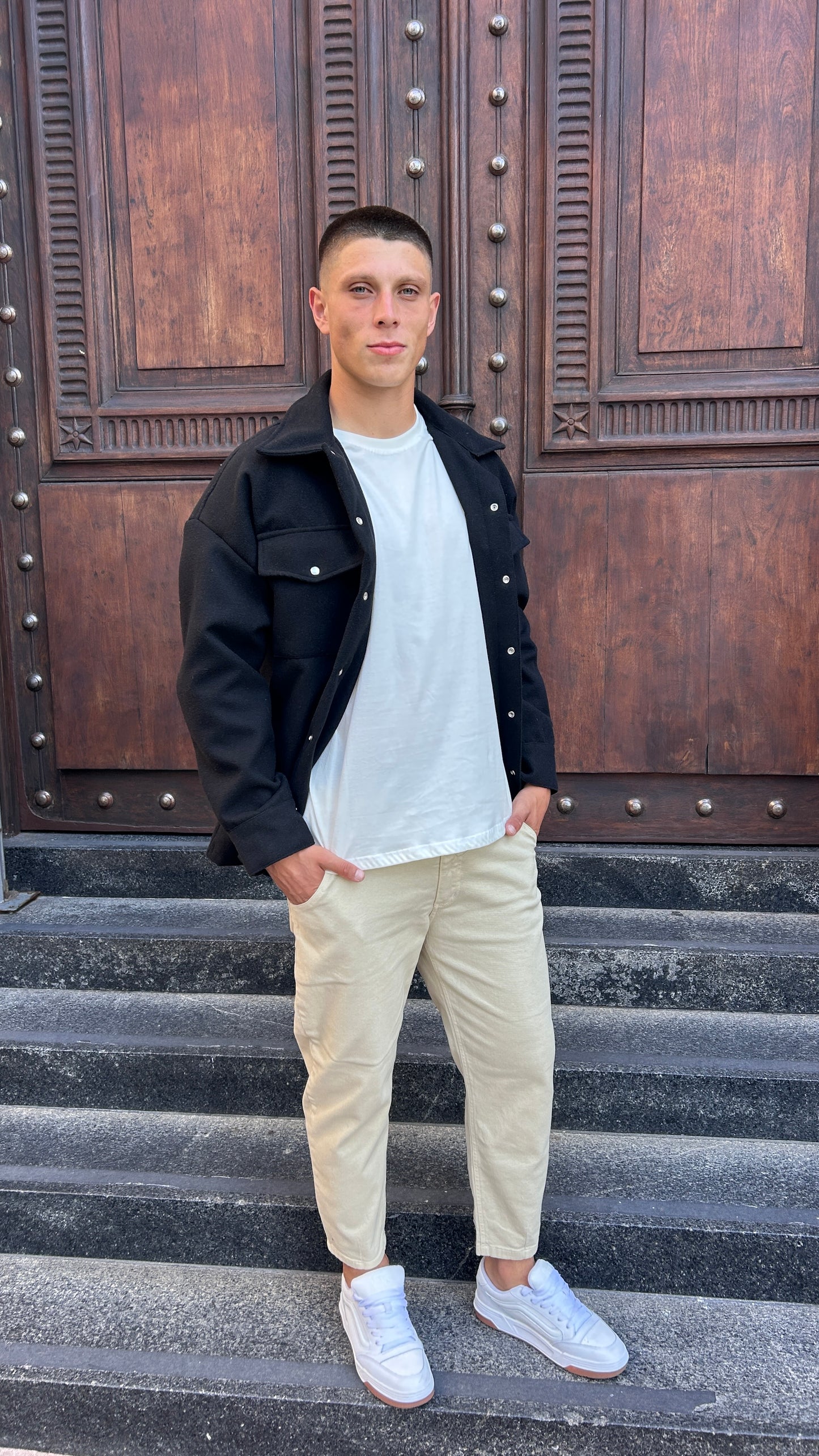 Chaqueta OVER de paño negra