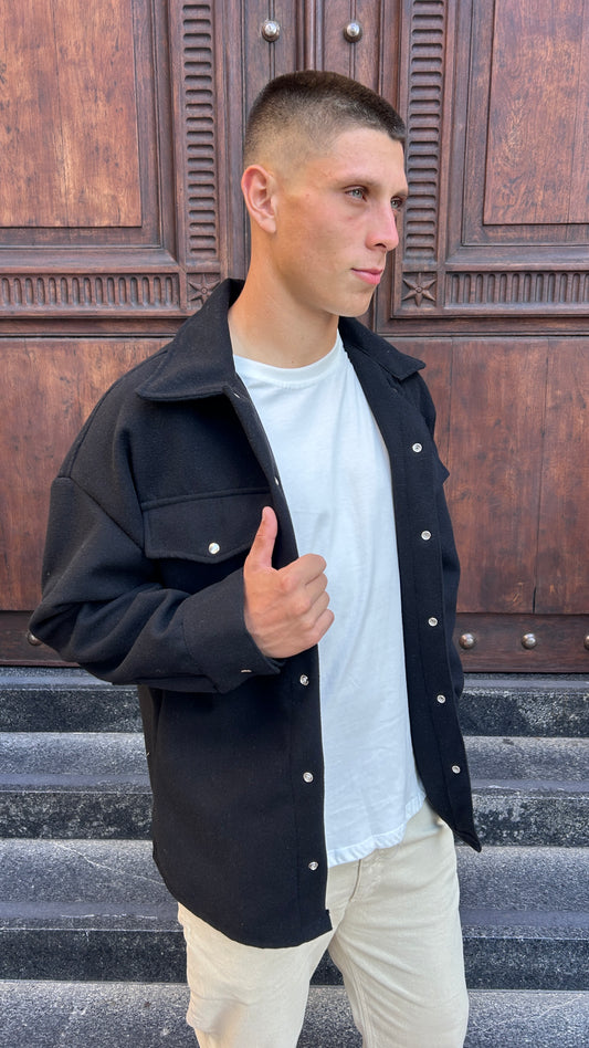 Chaqueta OVER de paño negra