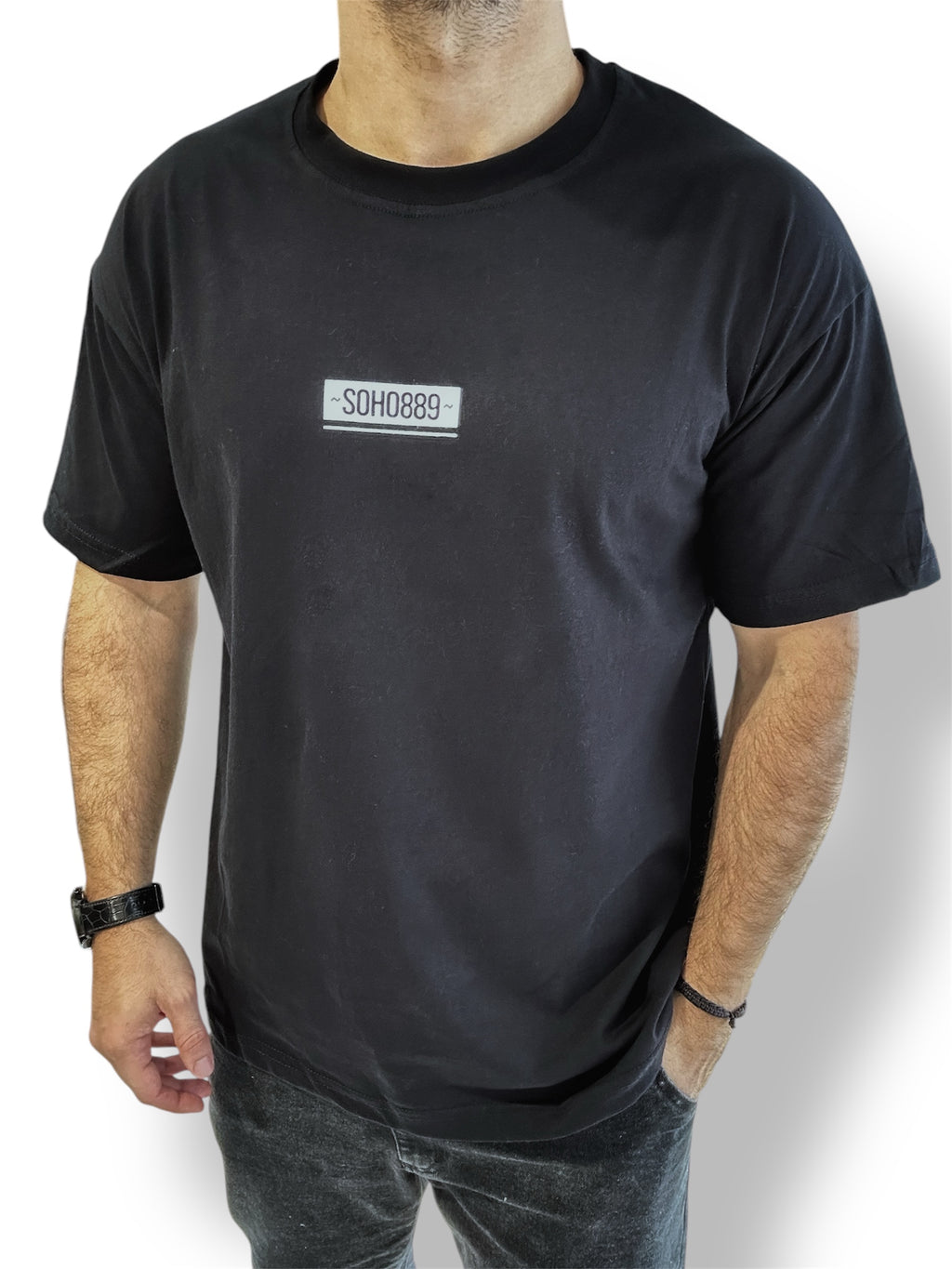 Remera negra “soho889”