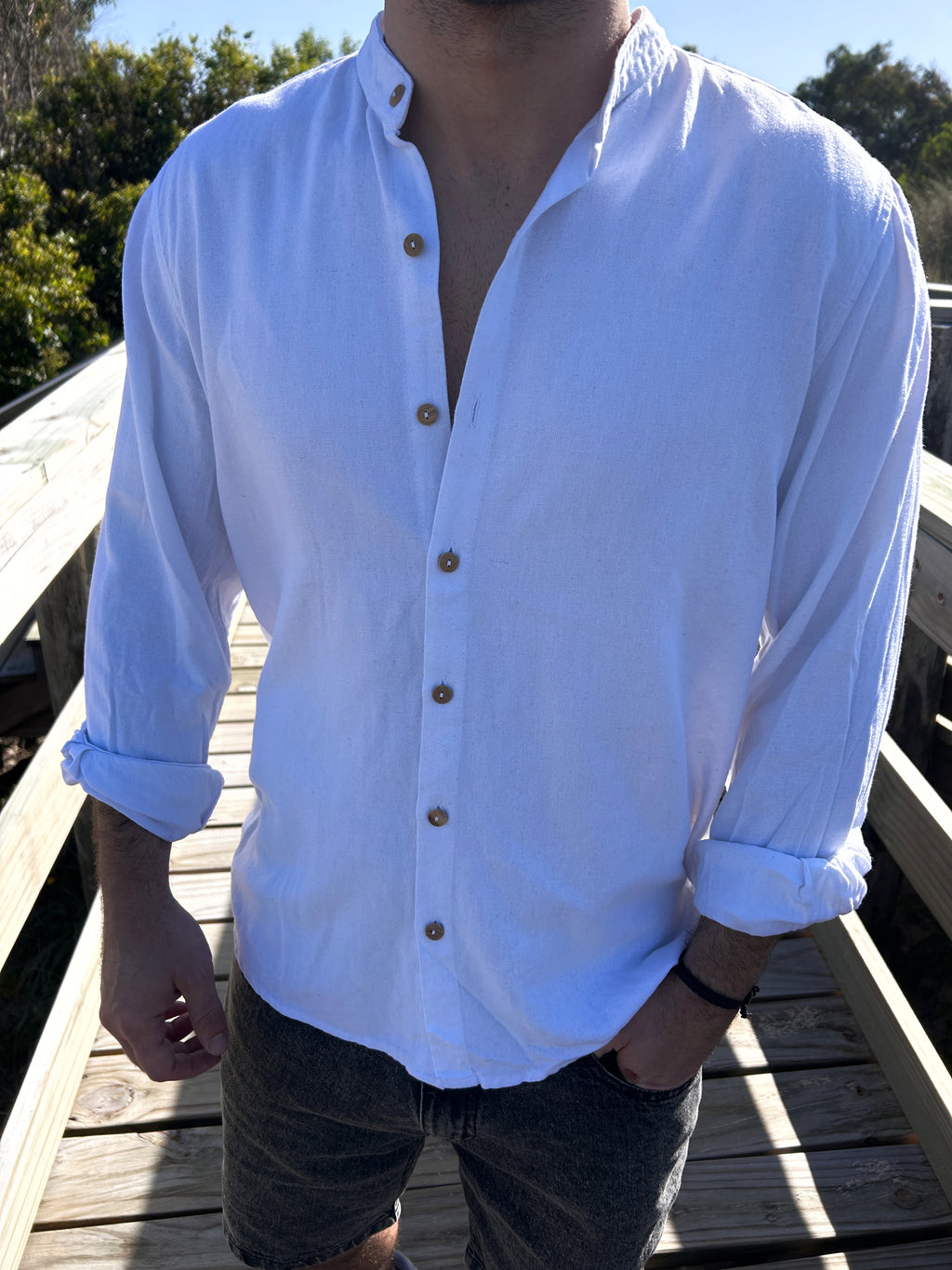 Camisa de lino blanca (molde más chico, recomendamos pedir un talle más. SOLO BLANCA)