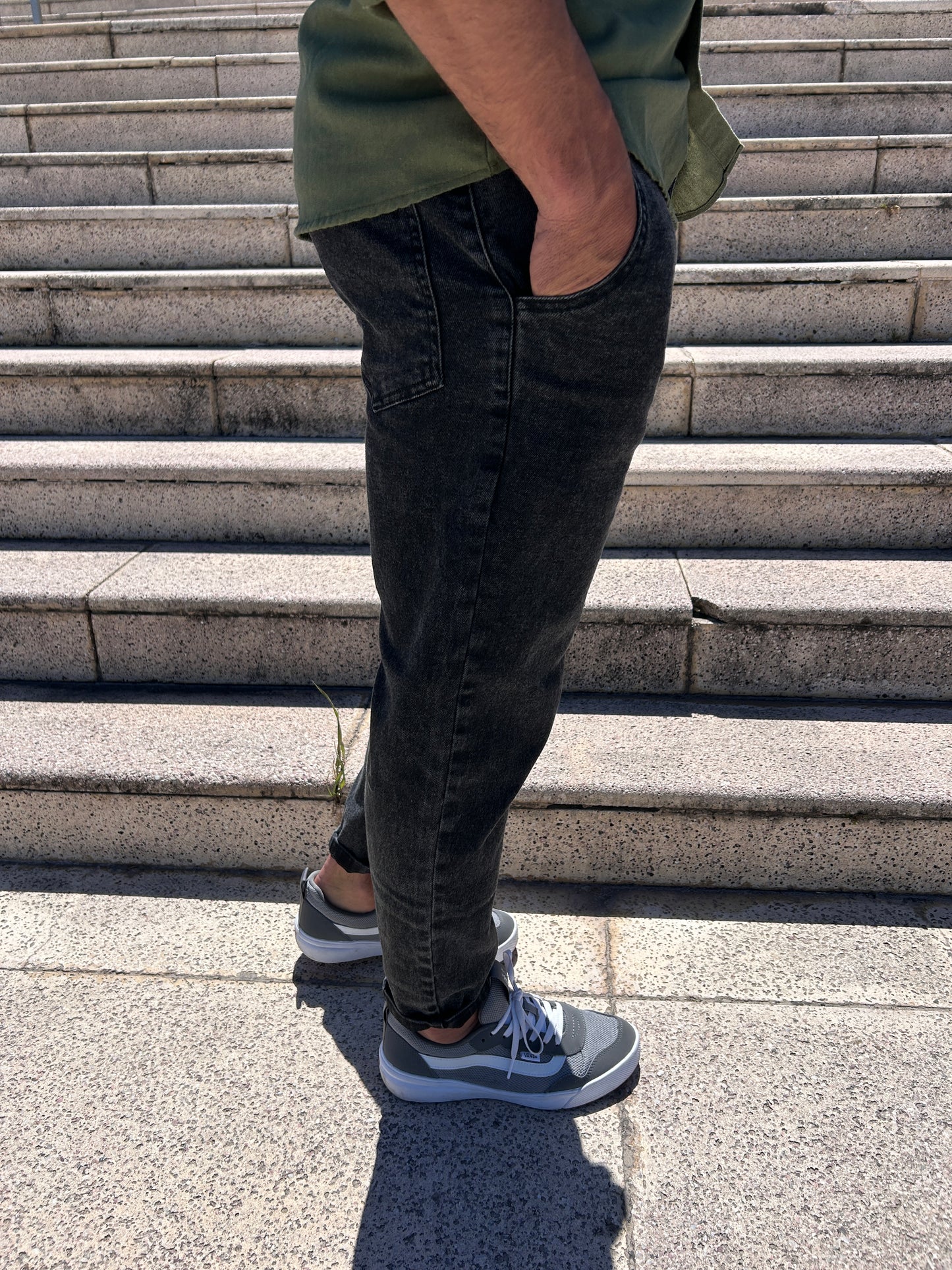 Jeans slouchy black gastado